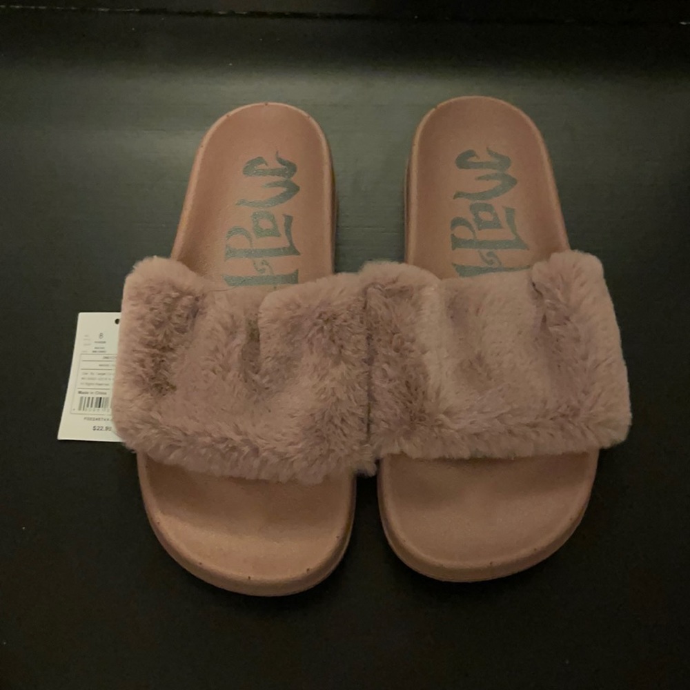 Mad love Fur Sliders